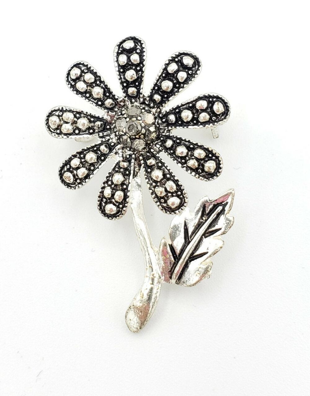 Vintage‎ Black Silver Flower Brooch Pin Textured Mid Century Floral 1.5" sf-50